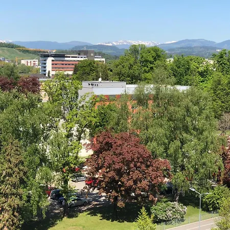 Penthouse Nepal * Клагенфурте