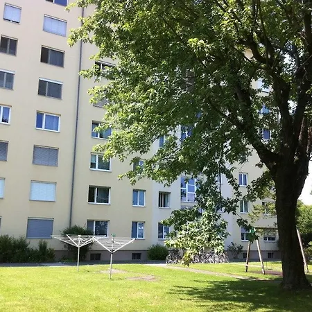 Гостевой дом Penthouse Nepal Клагенфурте